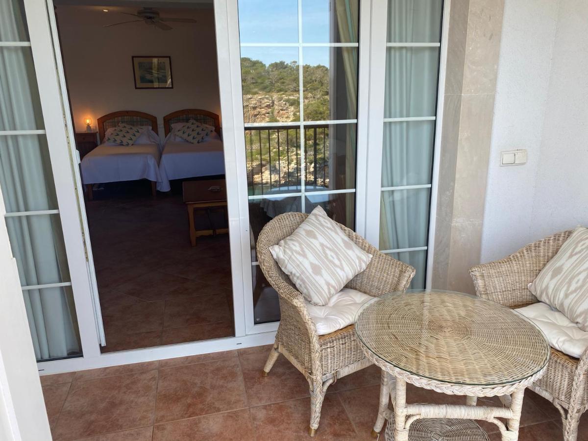 Hostal Restaurante Cala กาลาฟีเกรา ภายนอก รูปภาพ